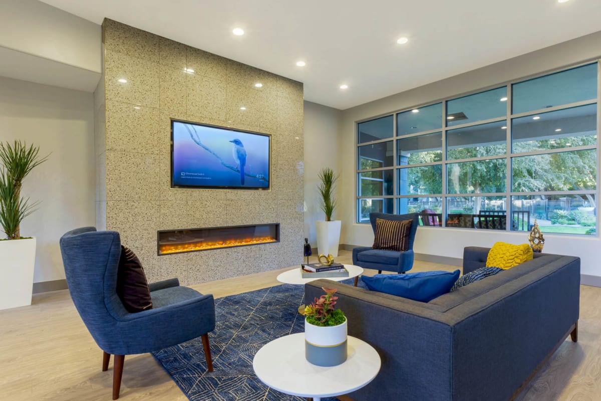 Apartments for Rent North Phoenix Sweetwater at Metro North