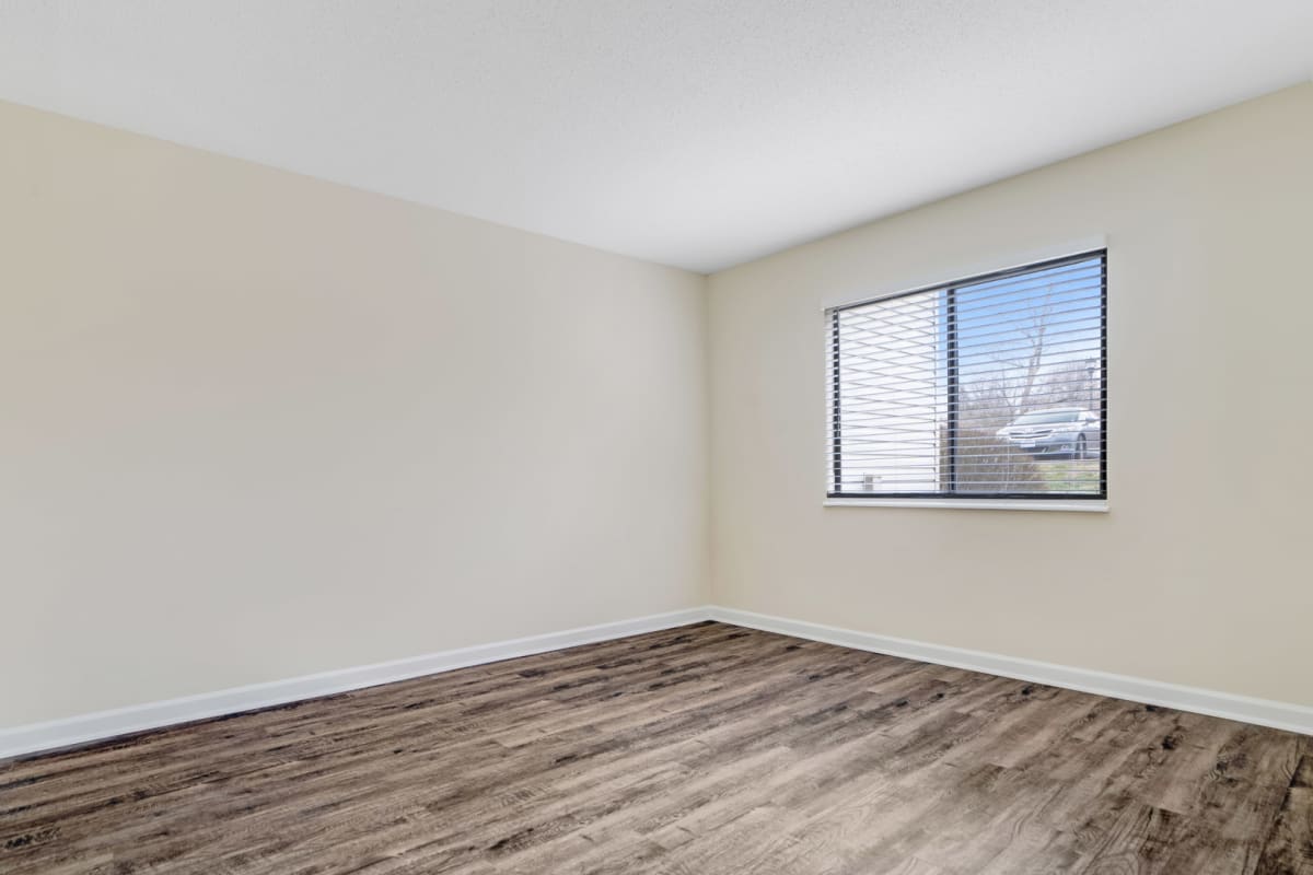 St. Charles Apartments Glen at Bogey Hills