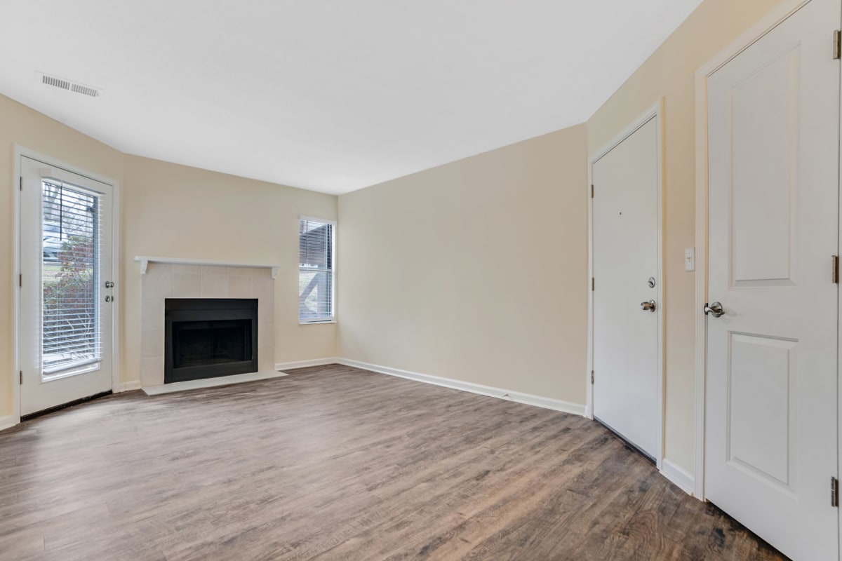 St. Charles Apartments Glen at Bogey Hills