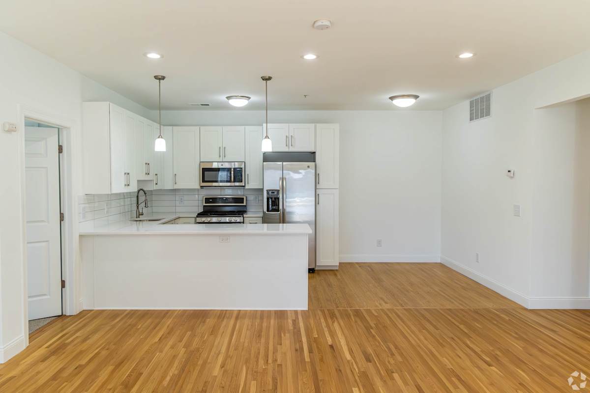 Mariners Landing kitchen with wood floors - Edgewater, NJ
