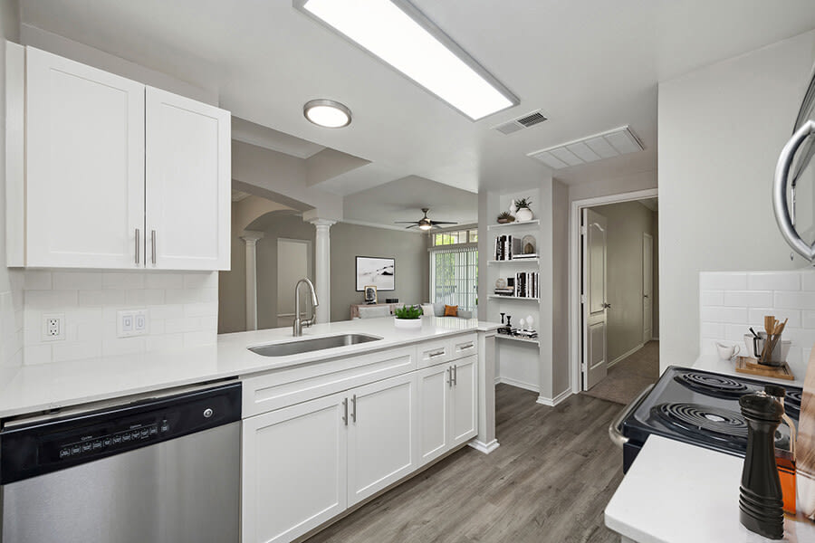 Allure North Dallas apartment photo