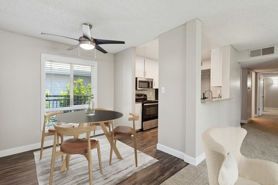 Photo Gallery Fountains at Point West