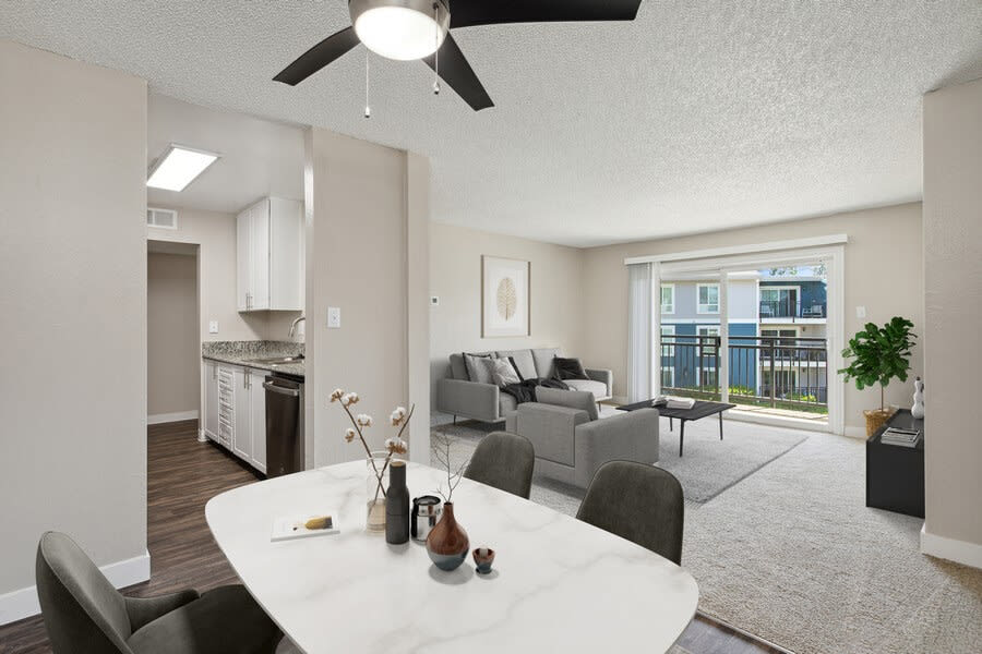 Photo Gallery Fountains at Point West