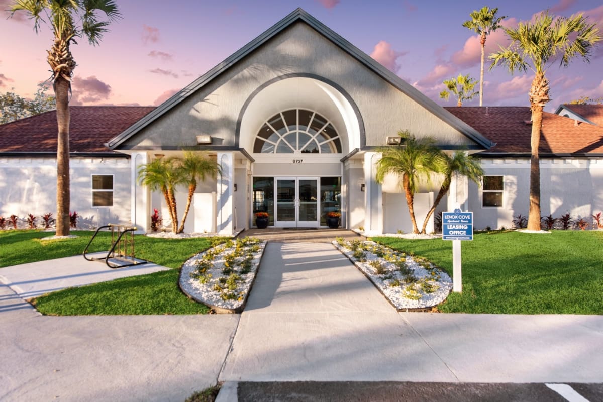 Photos and Video of Lenox Cove NEWLY DESIGNED APARTMENTS in