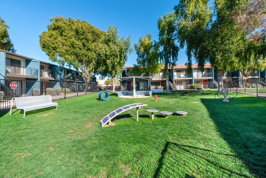 Photos of Newly Renovated Verona Park Apartments Fiesta District