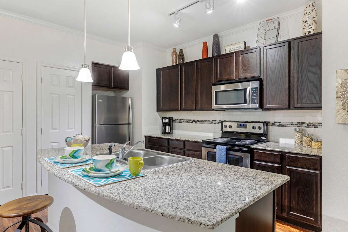 Mansfield on the Green Apartments apartment photo