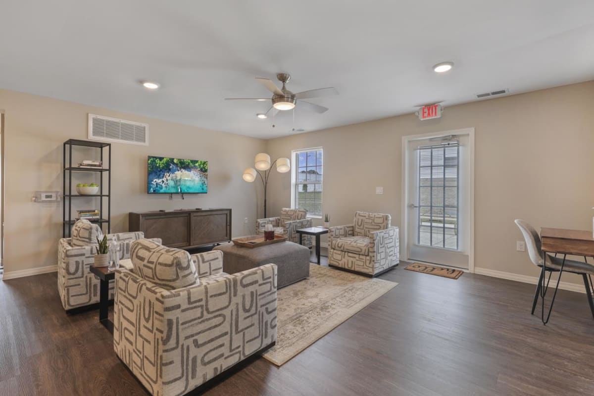 Photos and Video of Montgomery Crossing in Ashland, OH