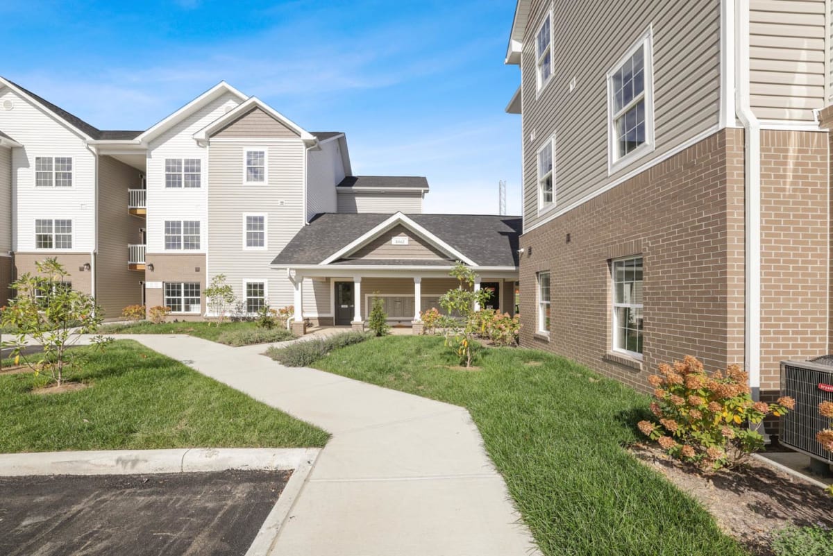 Photos and Video of Kershaw Greene I in Athens , OH