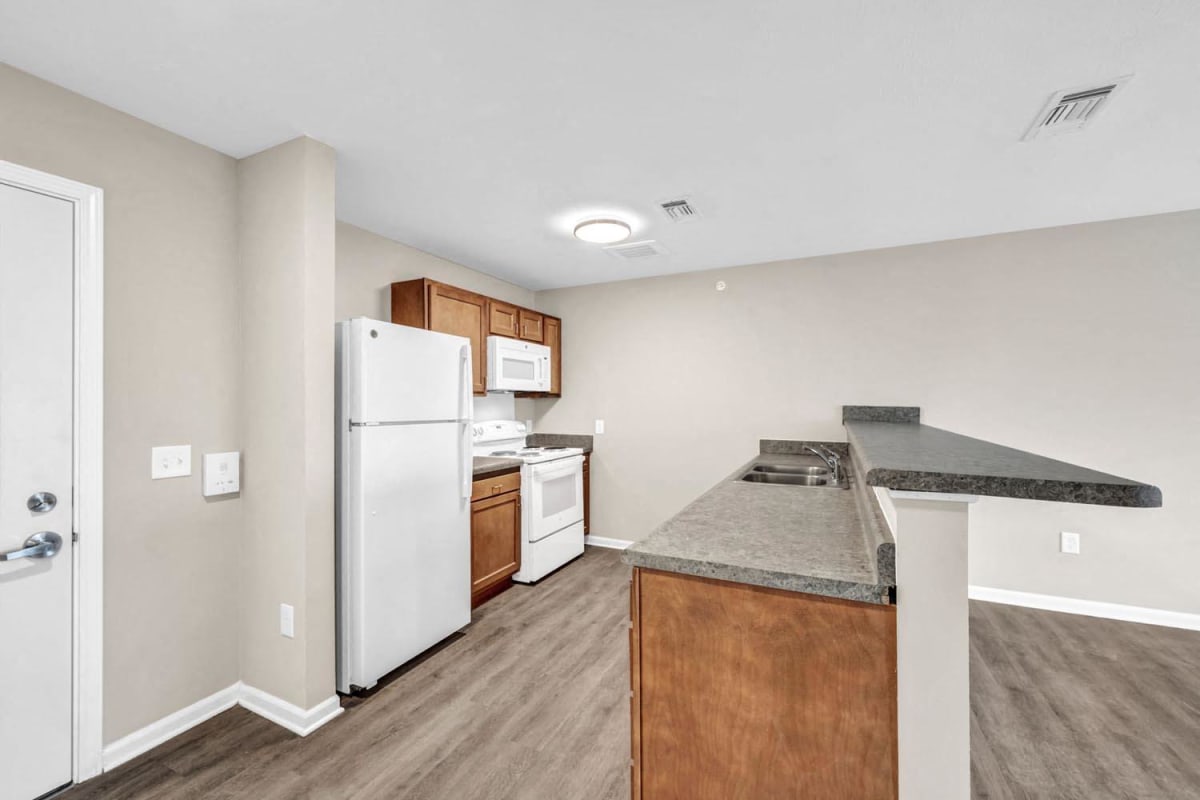 Photos and Video of Chesterfield Terrace in Parma , OH