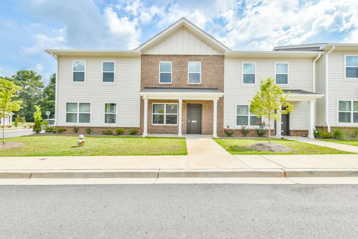 Photos and Video of Canaan Crossing in Madison, GA