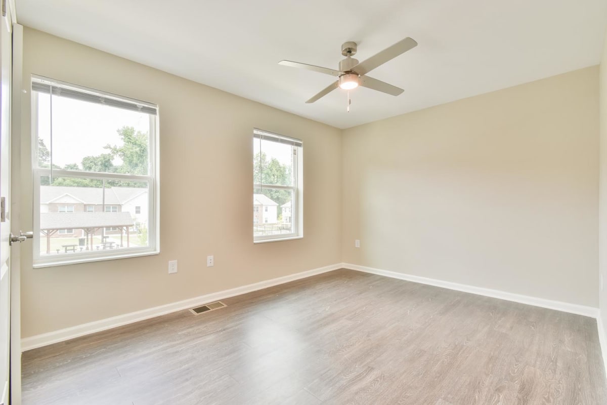 Photos and Video of Canaan Crossing in Madison, GA