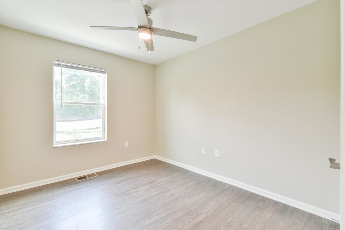 Photos and Video of Canaan Crossing in Madison, GA