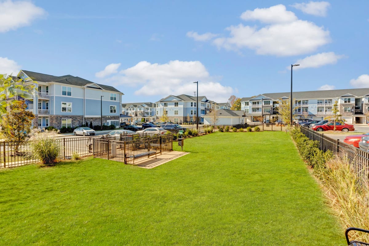 Photos and Video of Argento at Kellswater Bridge Apartments in