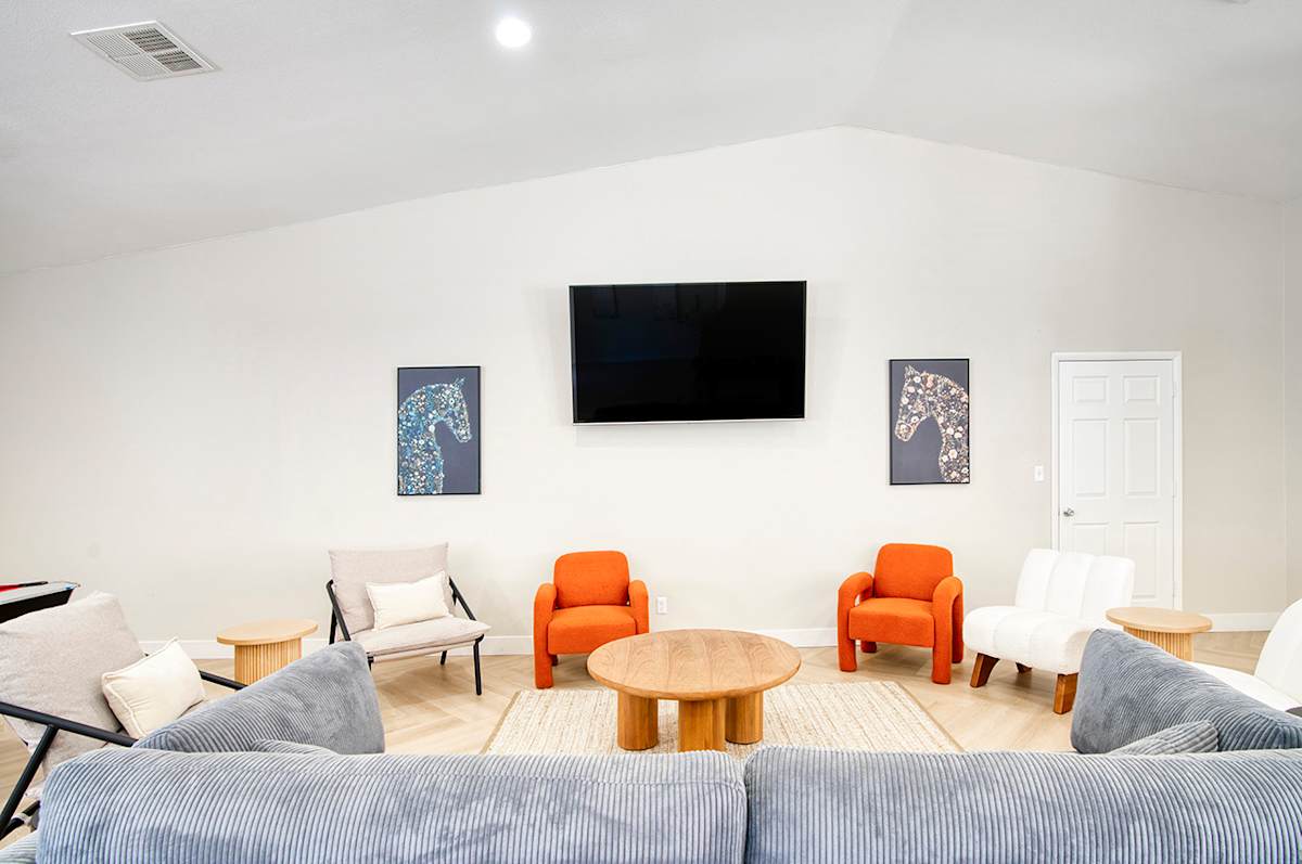 Shared interior space at Granite Bay.