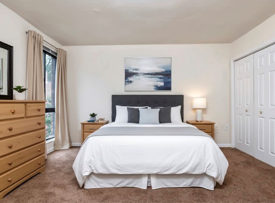 Park Pleasant Apartments bedroom - Washington, DC