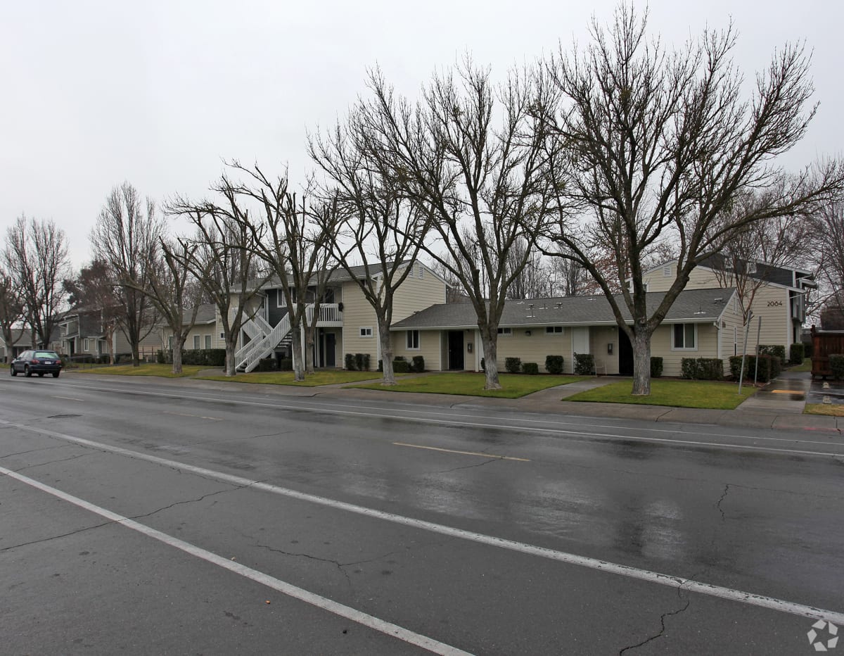 Photos and Video of La Loma in Rancho Cordova, CA