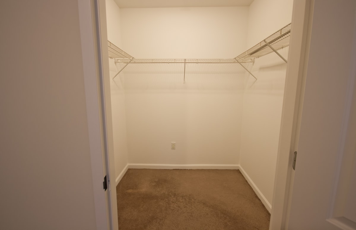 Photos and Video of Roseville Commons in Newark, NJ