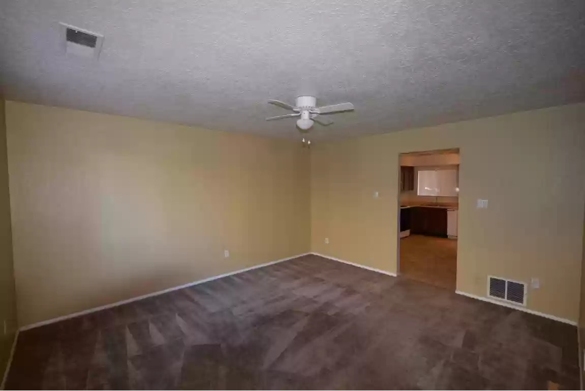 Photos and Video of Chelwood Vista Townhomes in Albuquerque, AZ