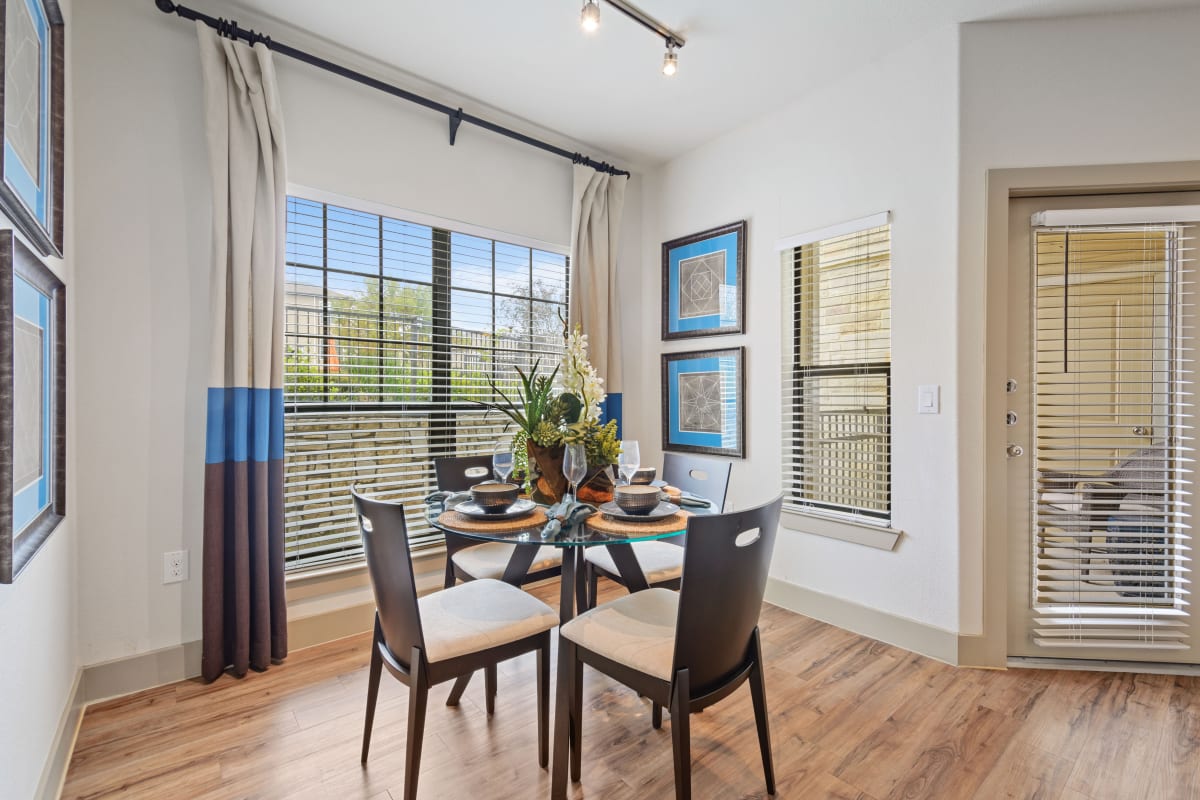 Apartments for Rent in Round Rock, TX Alvista Round Rock Photos