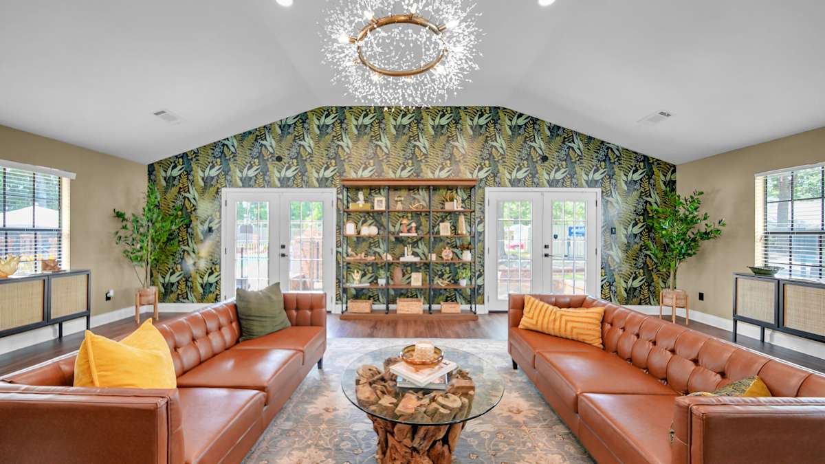The Birches Apartment Homes living room interior - Memphis, TN