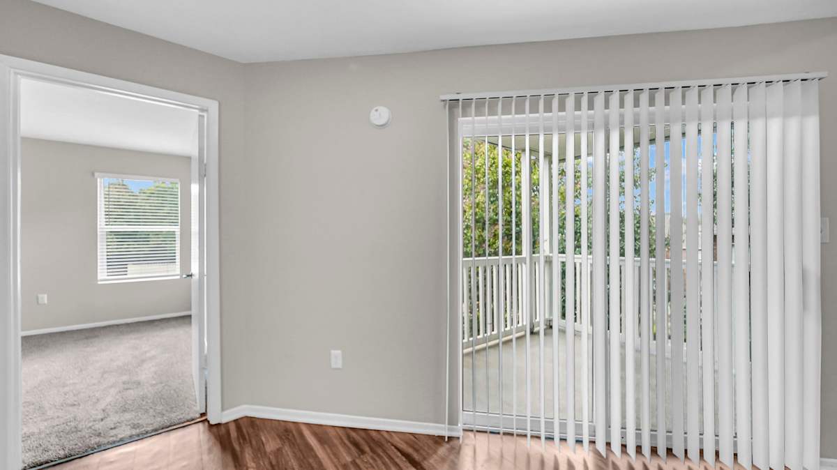 The Nova Apartments interior space with window blinds - Memphis, TN