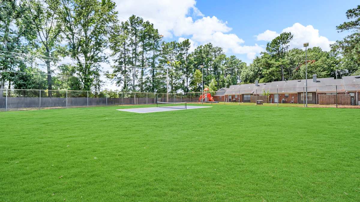 The Birches Apartment Homes landscaped green space - Memphis, TN