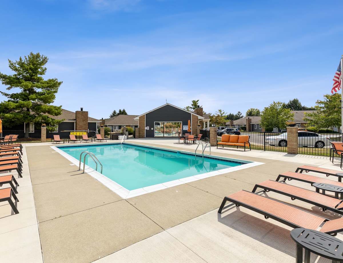 Springburne at Polaris Apartments swimming pool - Columbus, OH