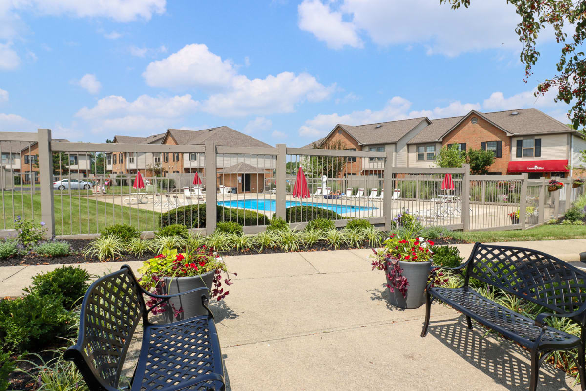 Property details for Rosebrook Village from Oakwood Management