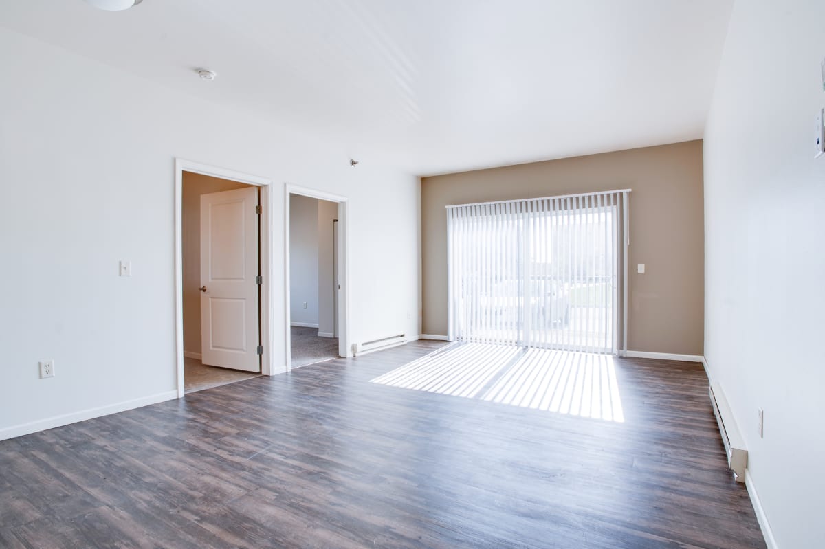 Apartments for Rent in Fargo, ND Urban Crossing Apartments