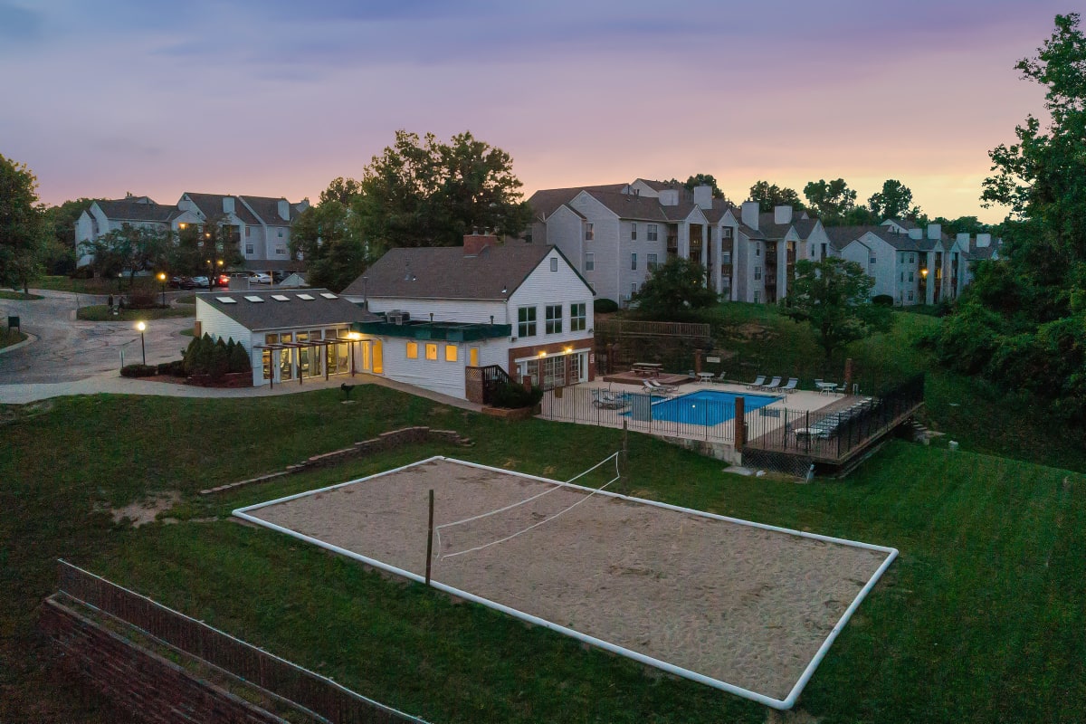 Pennighton Ridge Photos and Video of Bennington Ridge in Kansas City, MO