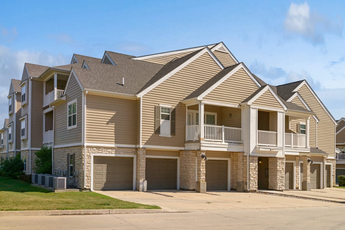 Mansions At Jordan Creek