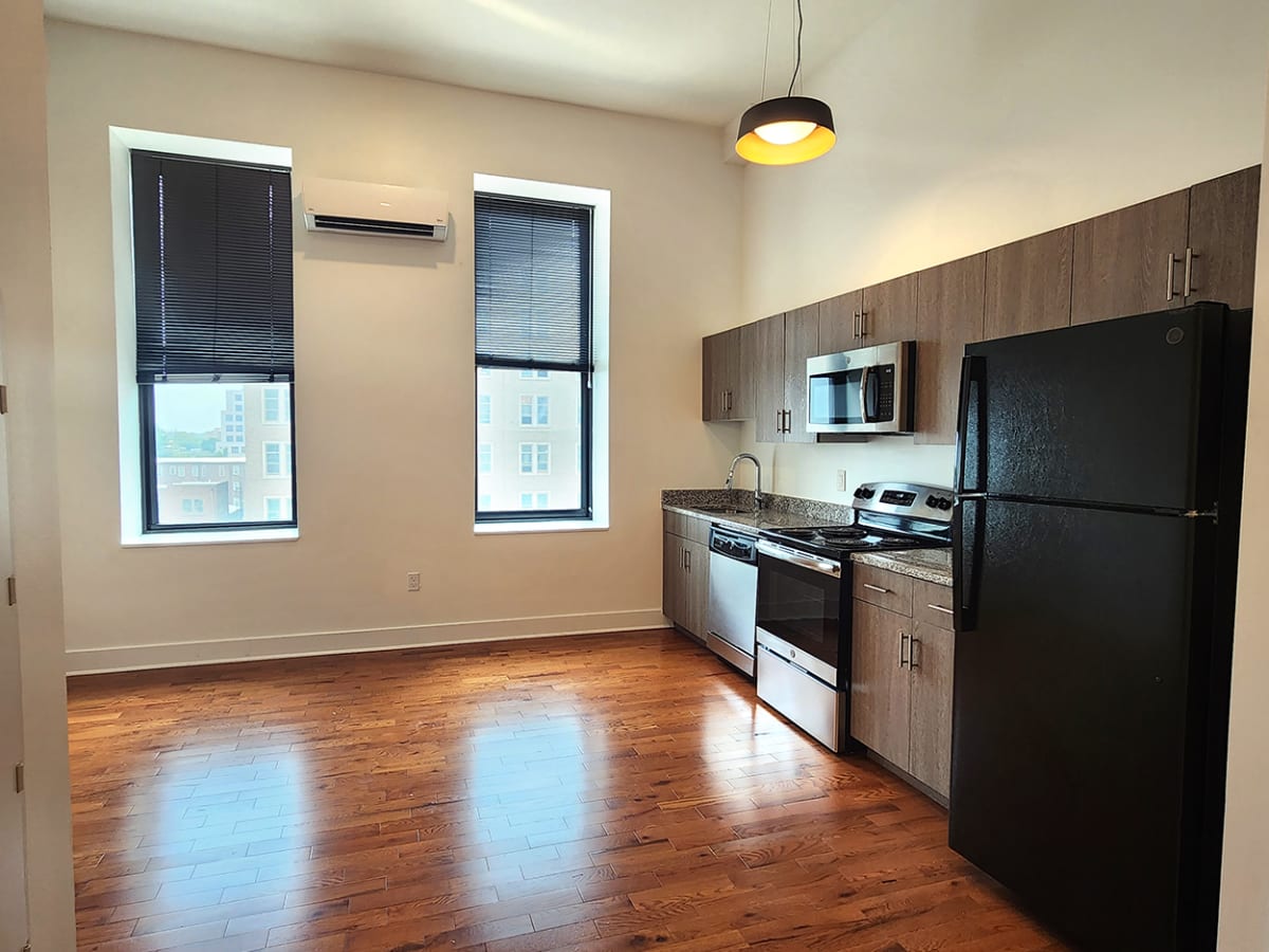 Photos and Video of The Commonwealth in Trenton, NJ