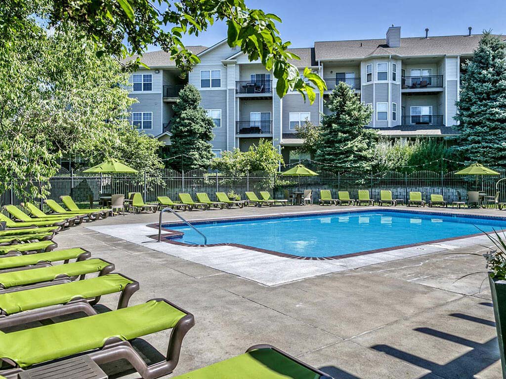 Millard, NE, Apartments Autumn Grove Photo Gallery