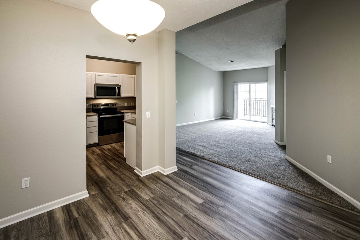 Millard, NE, Apartments Autumn Grove Photo Gallery