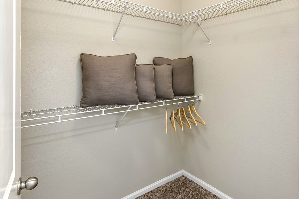 West Omaha Apartments for Rent Legacy Commons Photos