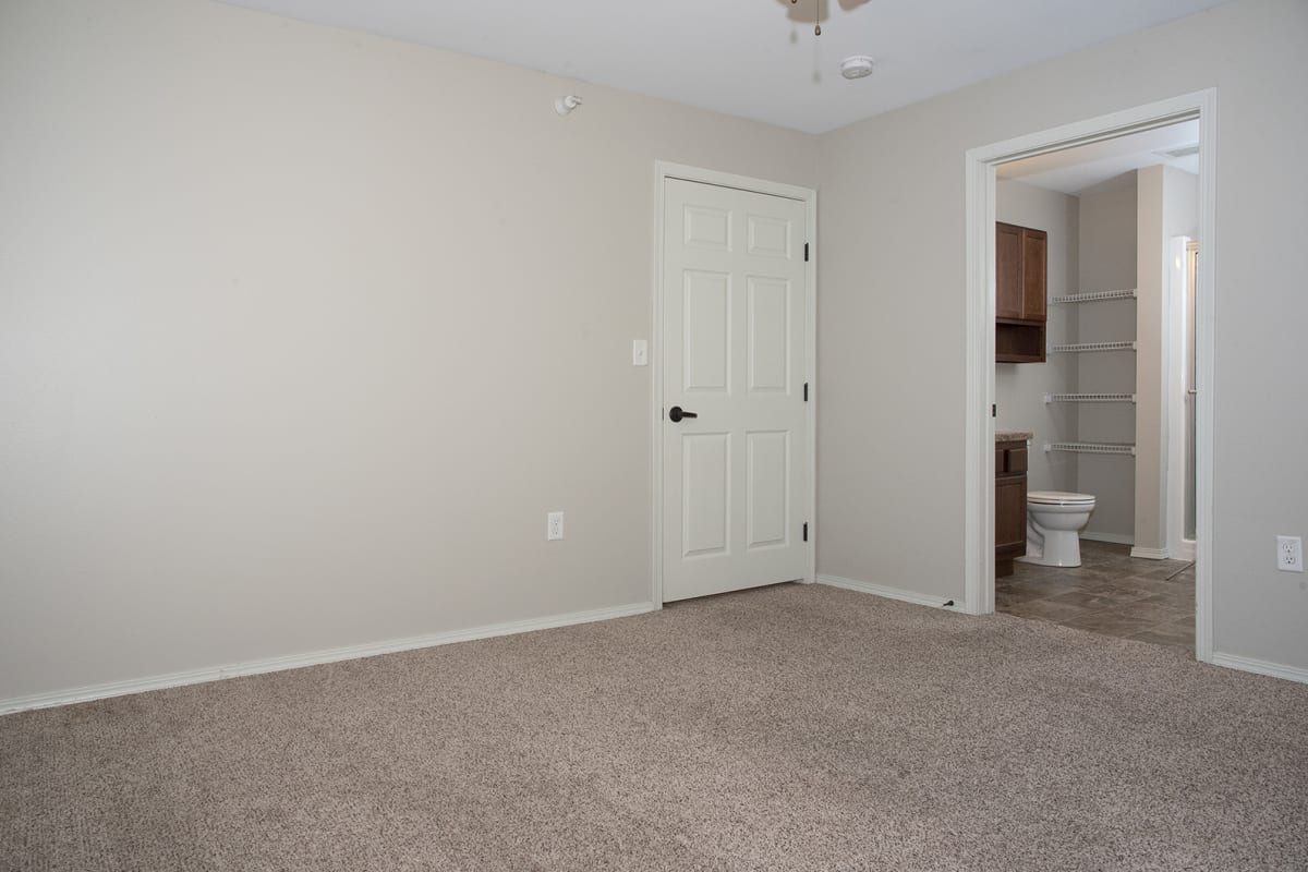 Photos and Video of Thomasbrook in Lincoln, NE