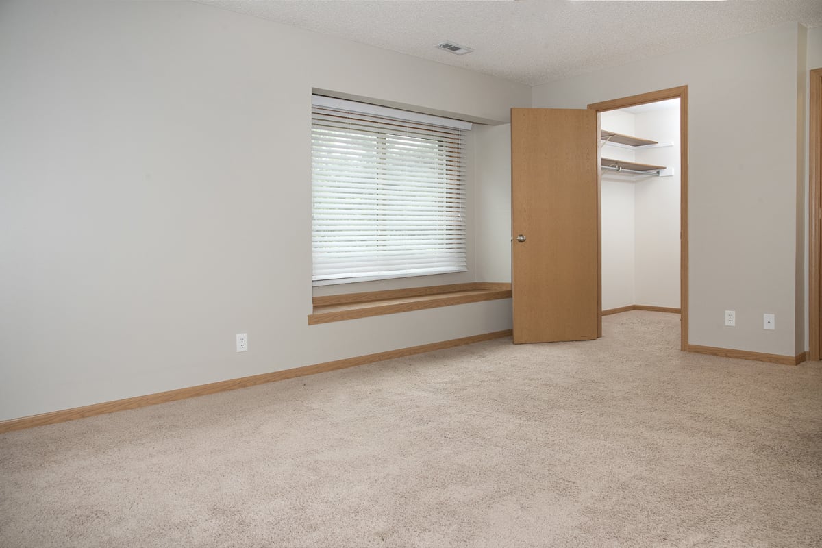 Photos and Video of Thomasbrook in Lincoln, NE