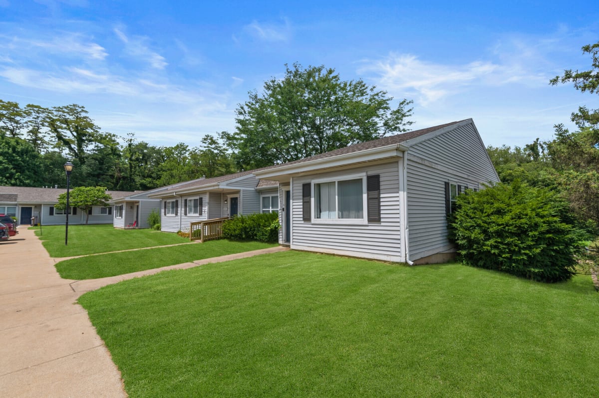 Photos and Video of Parchment Point Townhomes & Apartments Parchment