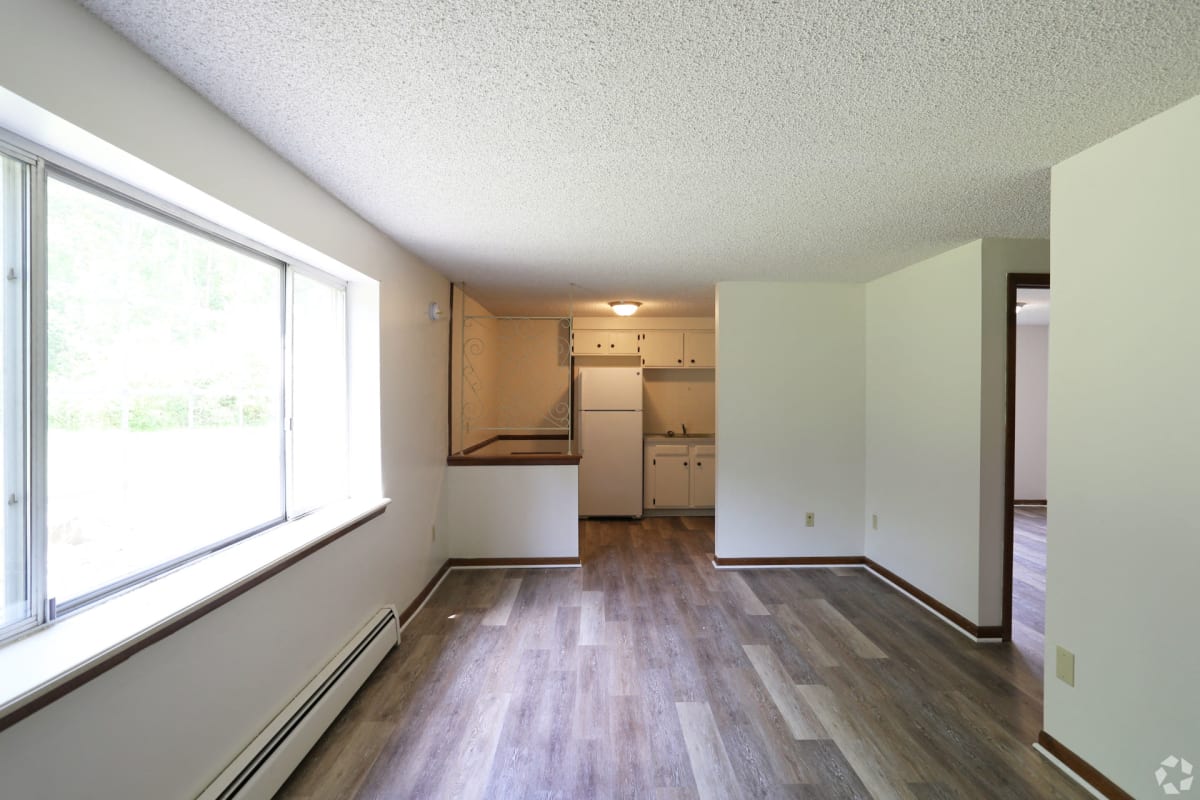 Photos and Video of Lincoln Square Apartments in Hamburg, NY