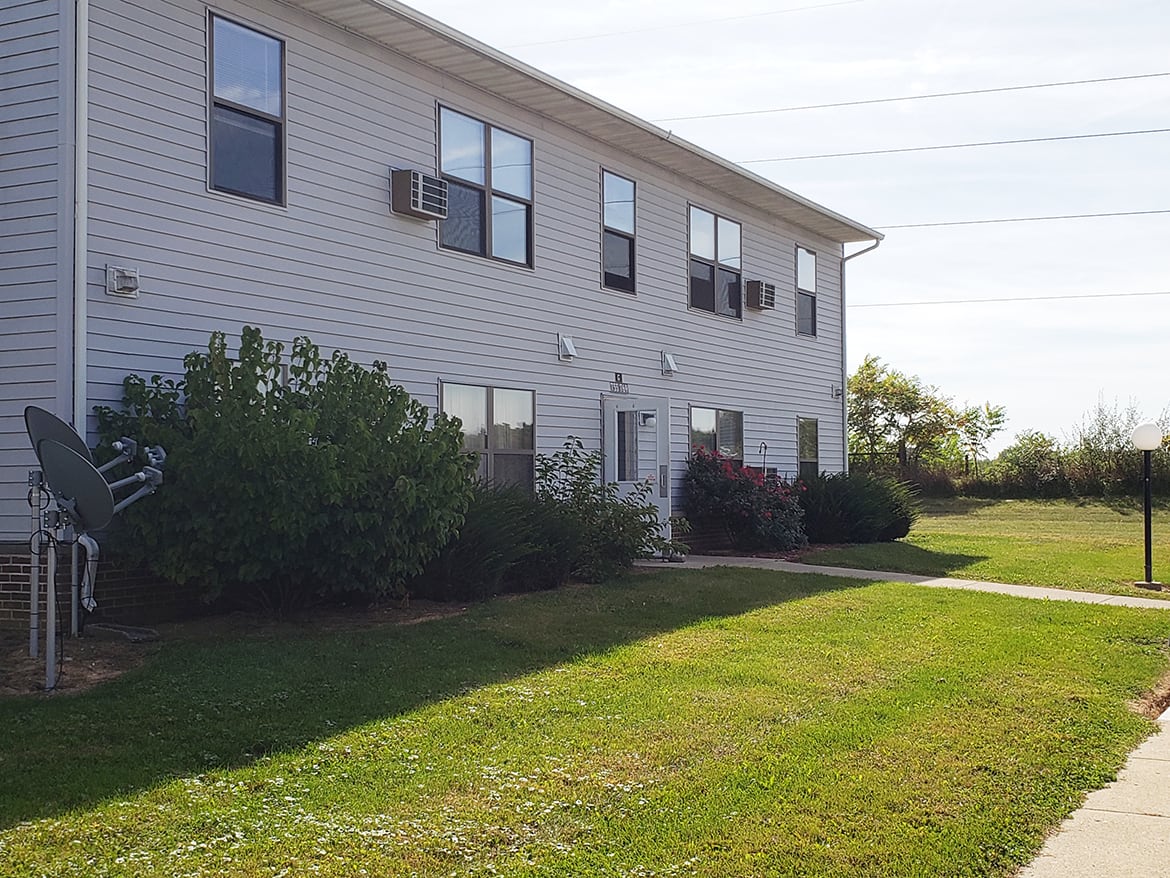 Photos and Video of Drake Terrace in Kendallville, IN