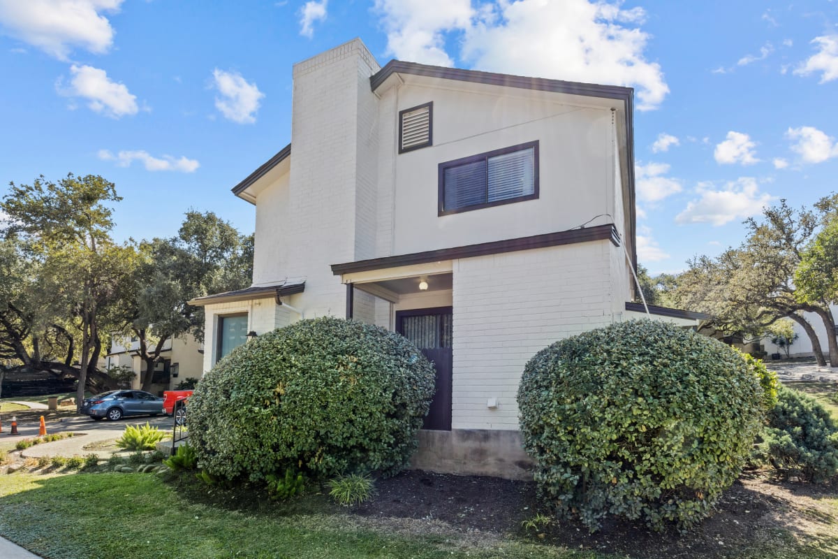 Photos and Video of Maxwell Townhomes in San Antonio, TX