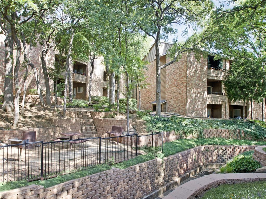 Apartments for Rent in Euless, TX Woodchase