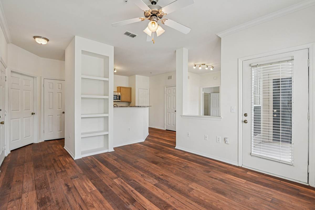 Wesley St. James Apartments apartment interior photo - Atlanta, GA