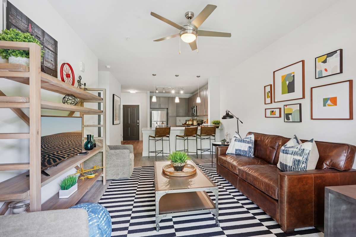 The Kirkwood Apartments at Edgewood community photo 11-web-or-mls-howard st se-0706-009 - Atlanta, GA