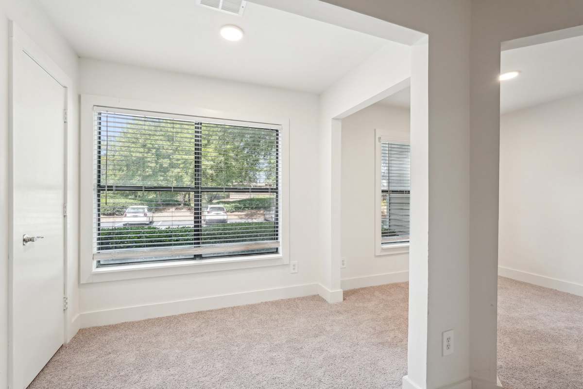Wesley Trevento Apartments at Lithia Springs sunroom - Lithia Springs, GA