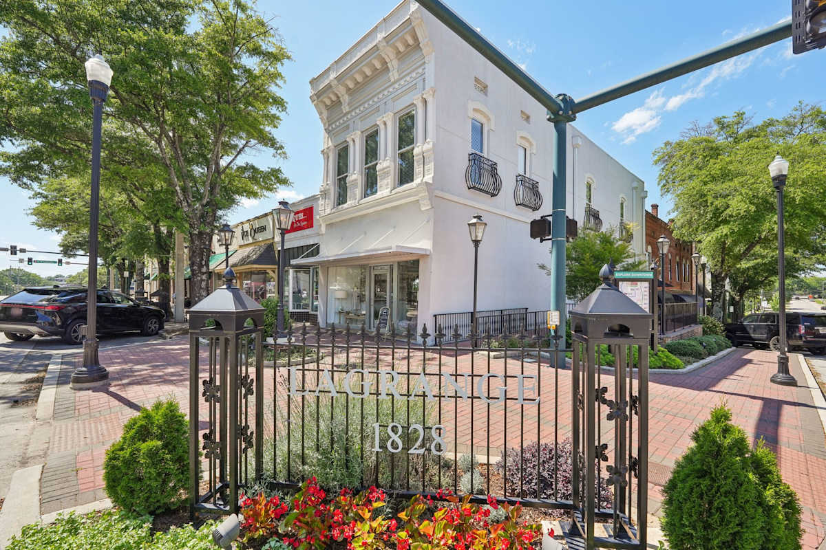 The Remy Apartments at LaGrange community photo - LaGrange, GA