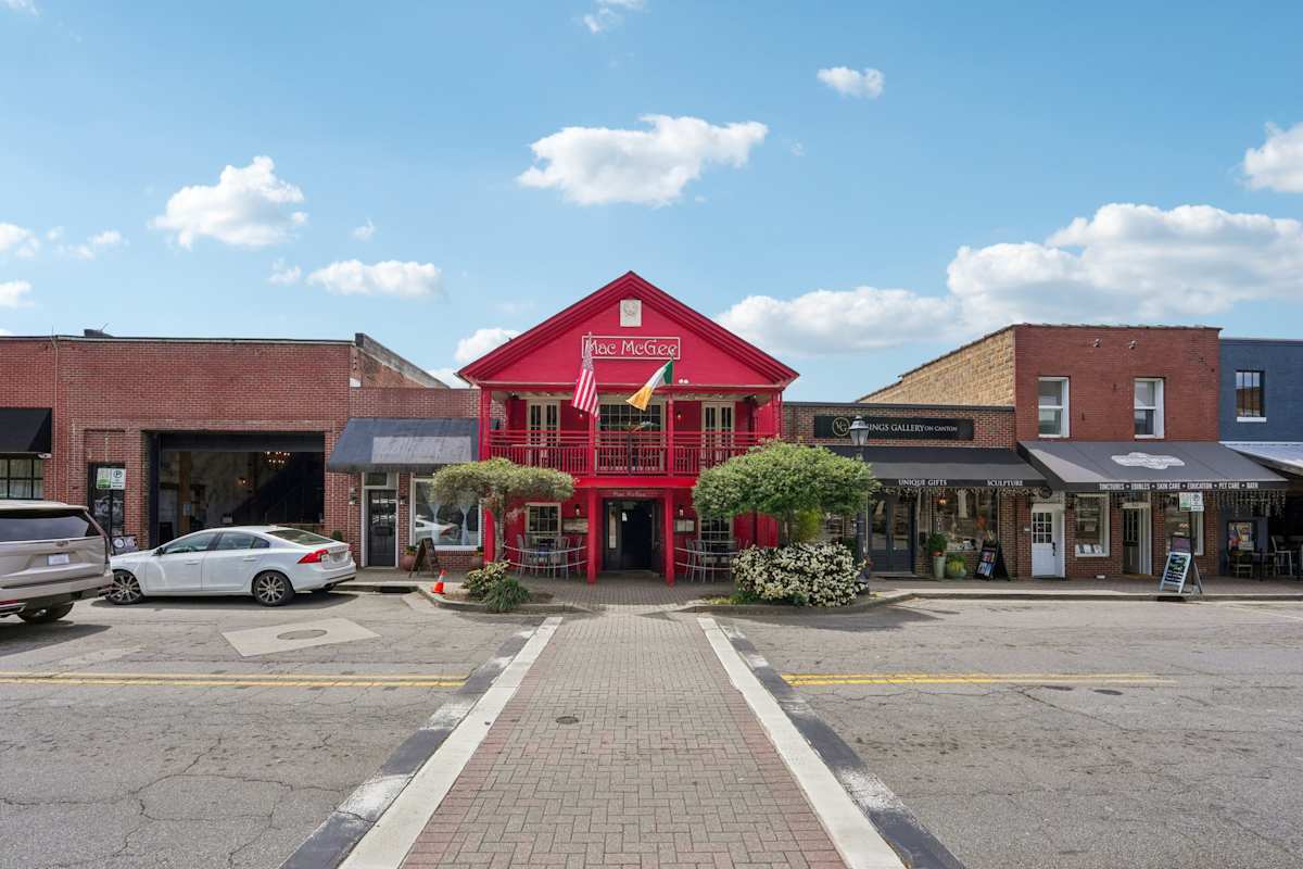 Wesley St. James Apartments community photo - Atlanta, GA