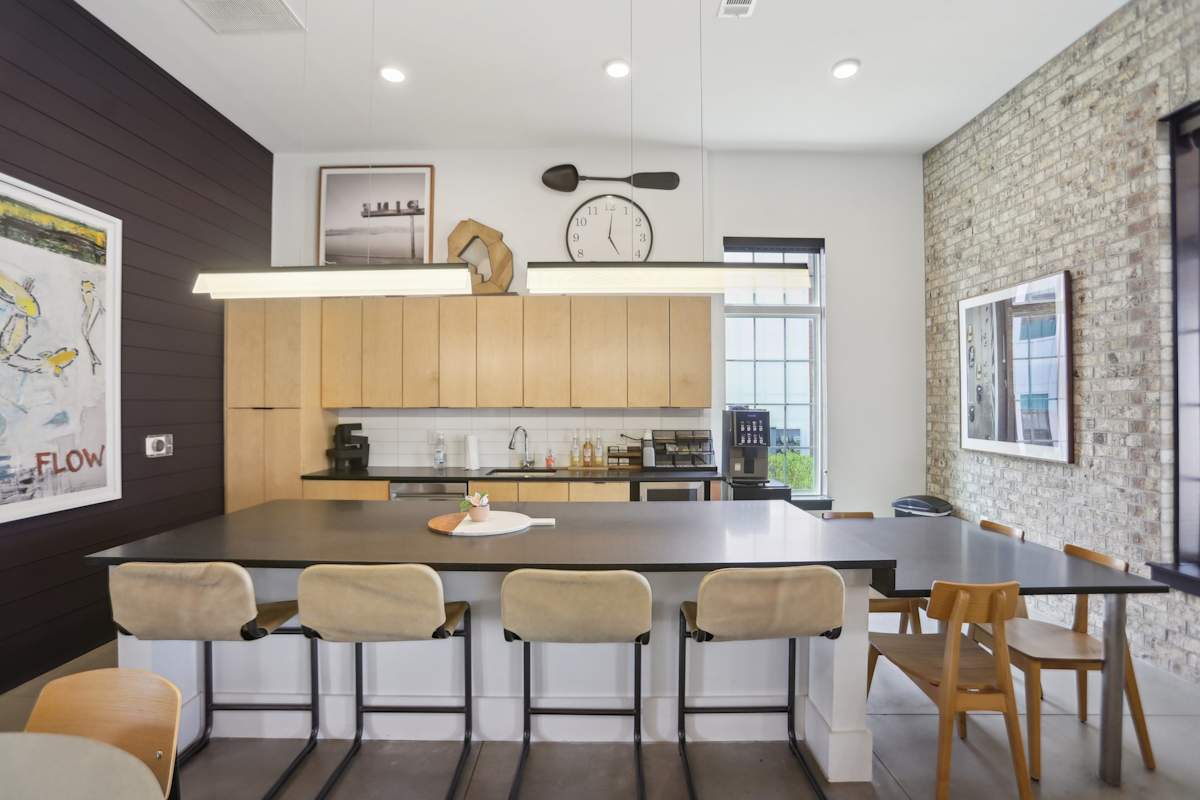 Station 75 Apartments at McDonough community exterior photo - Locust Grove, GA