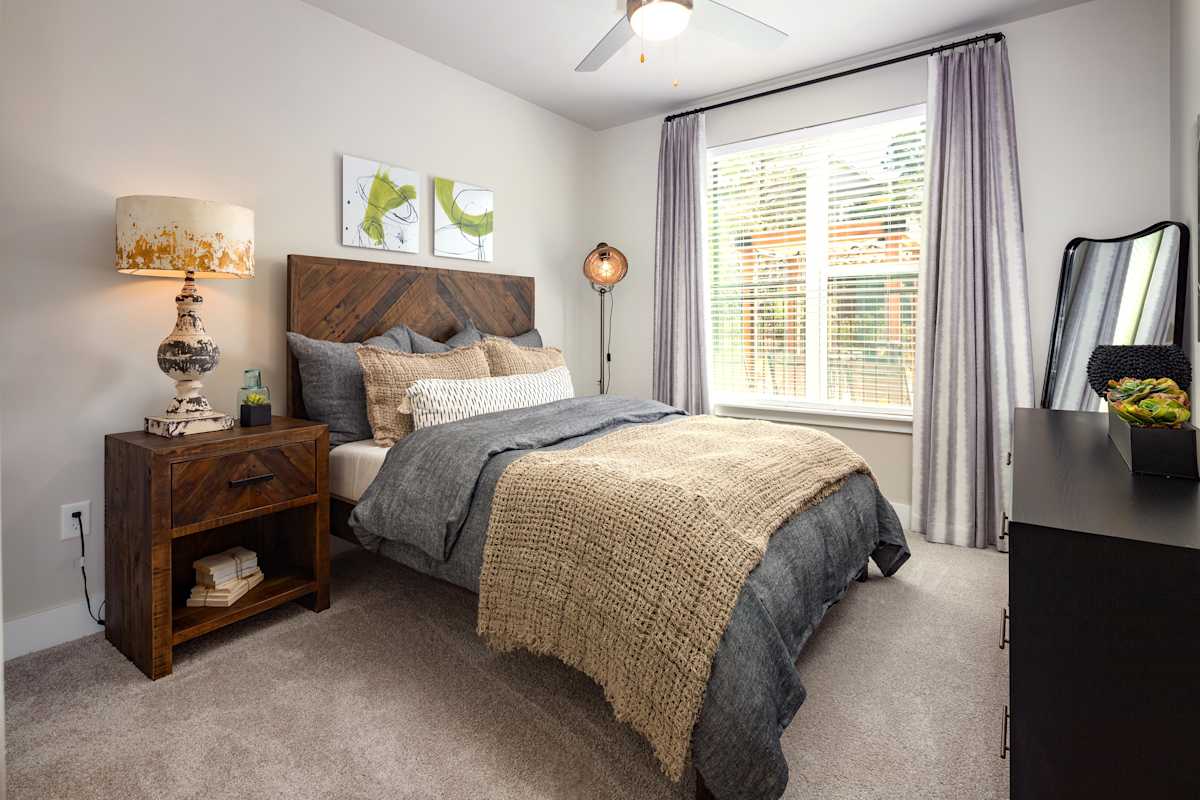 915 Glenwood Apartments apartment interior - Atlanta, GA