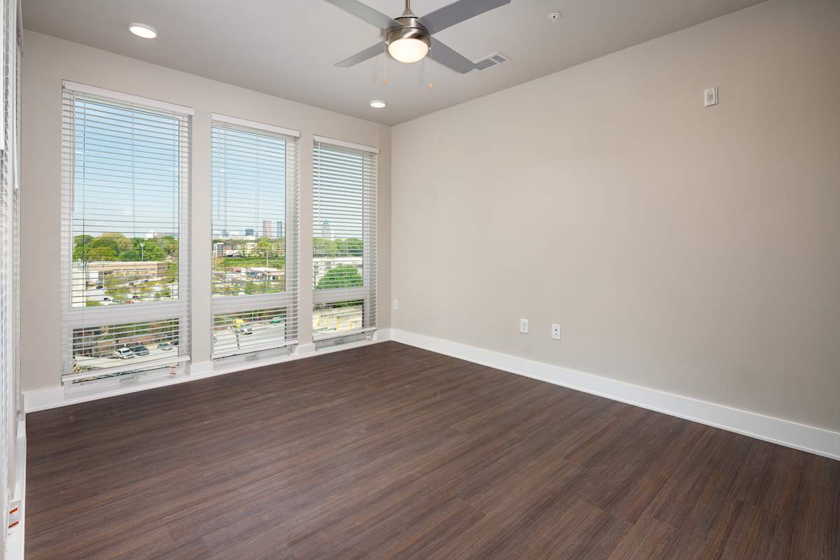 915 Glenwood Apartments apartment interior photo - Atlanta, GA